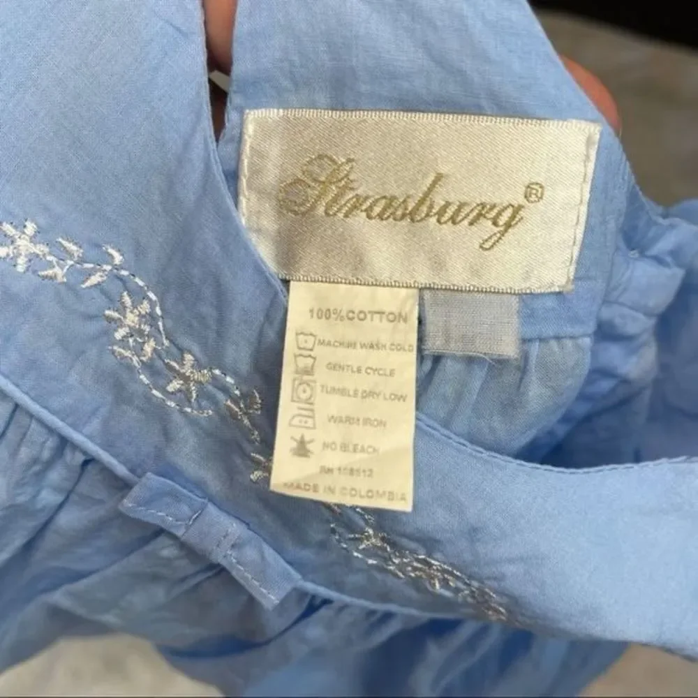 Strasburg blue sleeveless